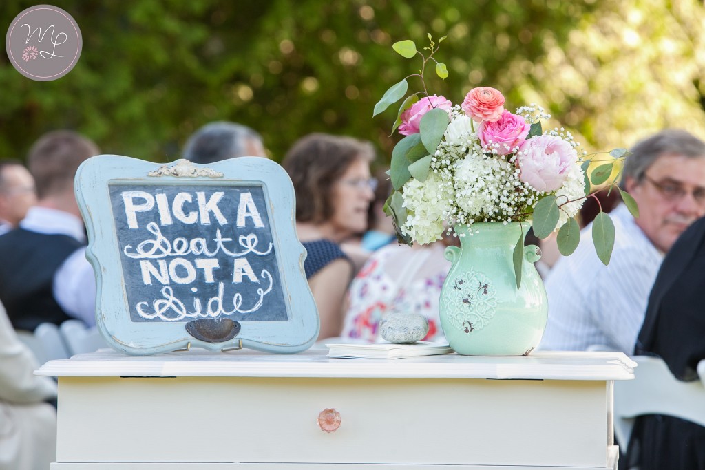 Jocelyn picked the perfect little details for her wedding. I love the pastel colors and the sweet vintage flair
