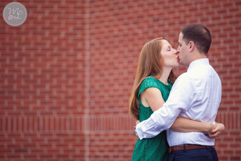 Sweet kisses between Katie and Matt by Mabyn Ludke, wedding photographer in Greensboro.