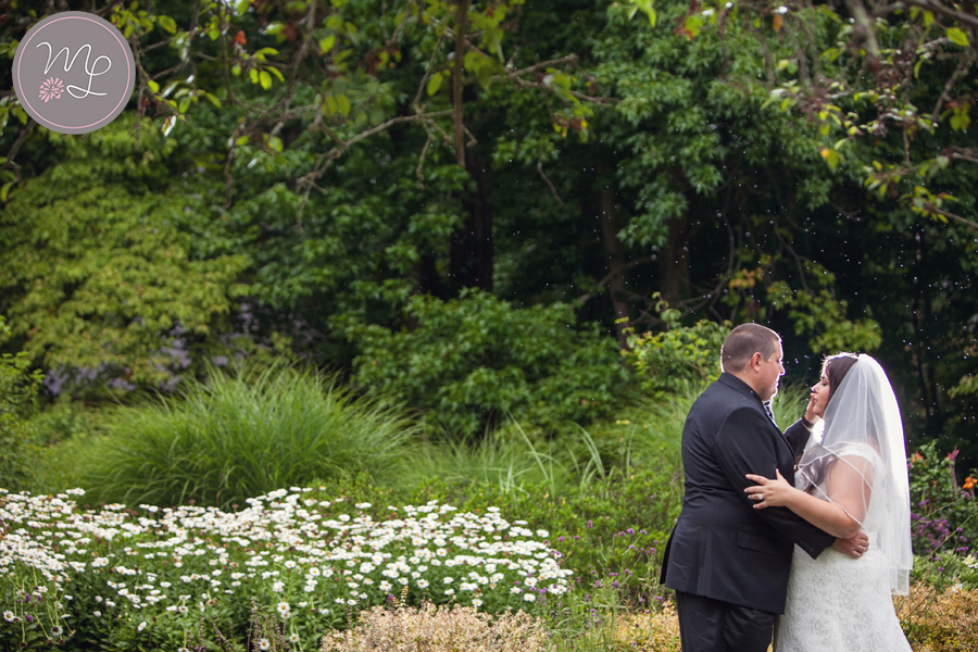 A gorgeous Greensboro, NC garden wedding in the rain. Mabyn Ludke Photography