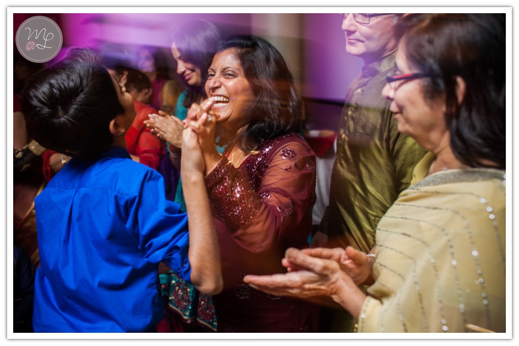 Chapel Hill, NC Wedding Photographer Mabyn Ludke Photography captures the family fun at a Sangeet.