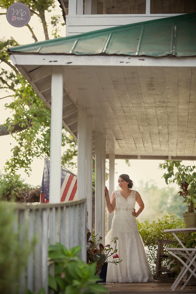 Hanover Park Vineyard Yadkinville, NC Wedding Photographer Mabyn Ludke Photography
