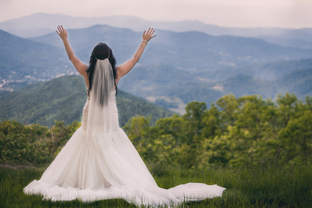 Mountain Air Country Club Bridal Portrait Photographer Mabyn Ludke Photography