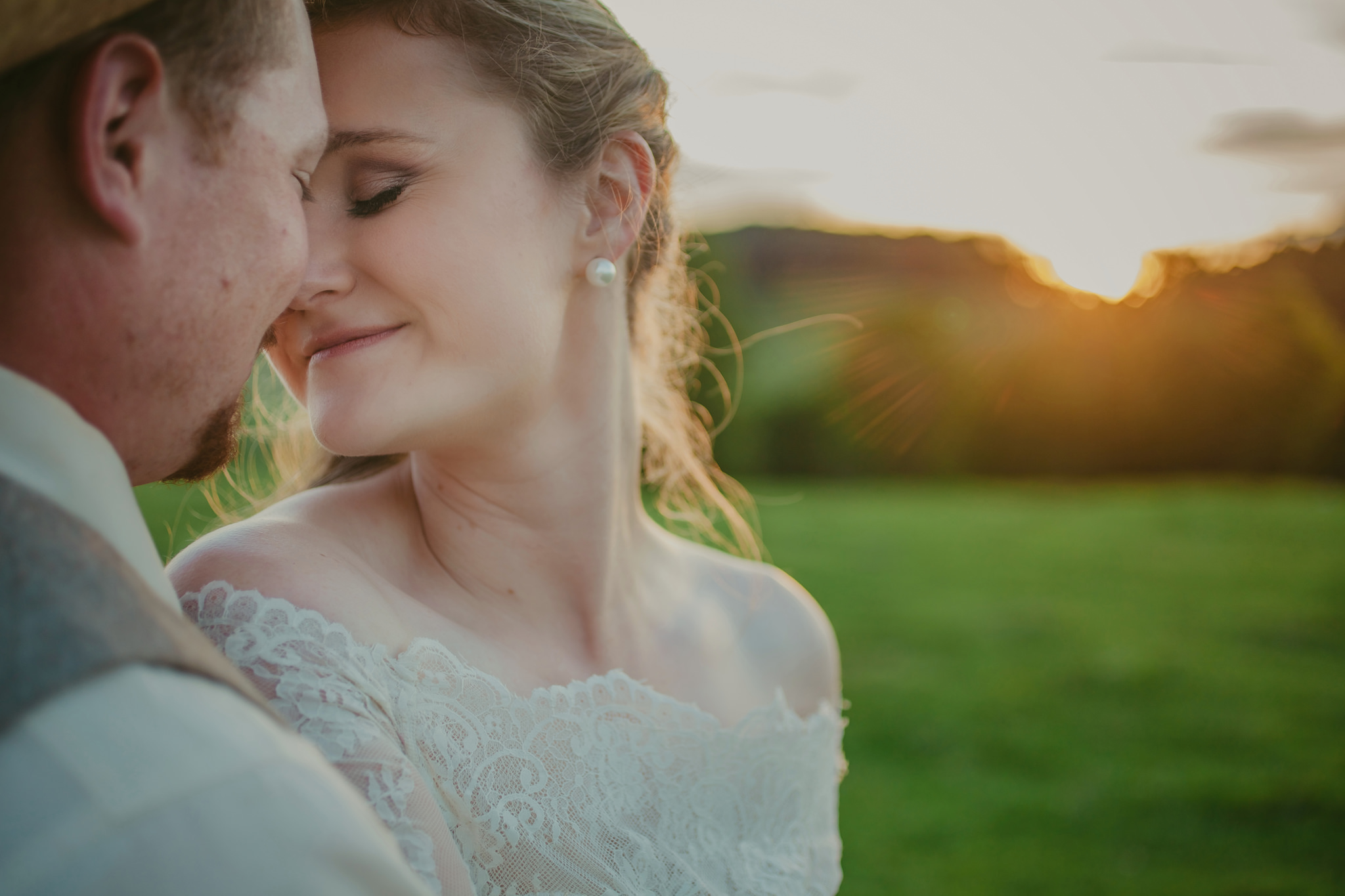 Charlotte Photography Mabyn Ludke shows you how to create a wedding timeline